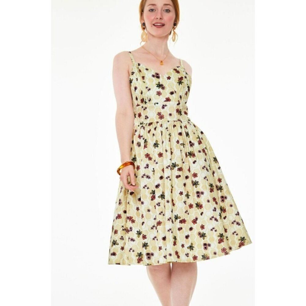 Voodoo Vixen Flora Slip Flare Midi Dress Yellow Pockets Bees Honeycomb  Size 6